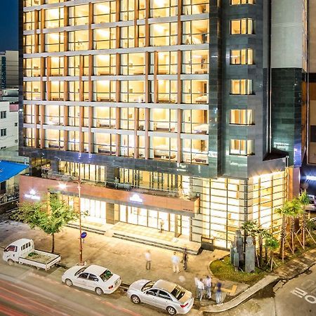 Days Hotel Jeju Seogwipo Ocean Exterior foto